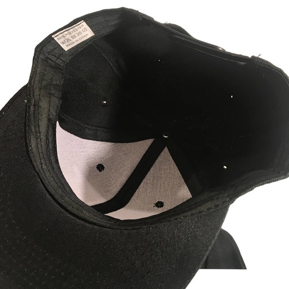 NWT Unisex Black Baseball Caps “One Chair‎ One Voice One Time” - Picture 3 of 4
